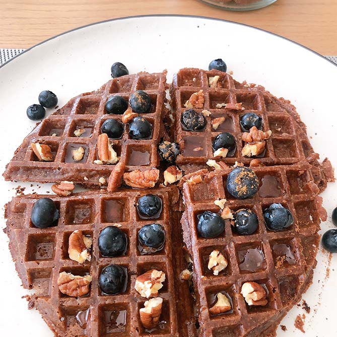 CRISPY CHOCOLATE WAFFLES