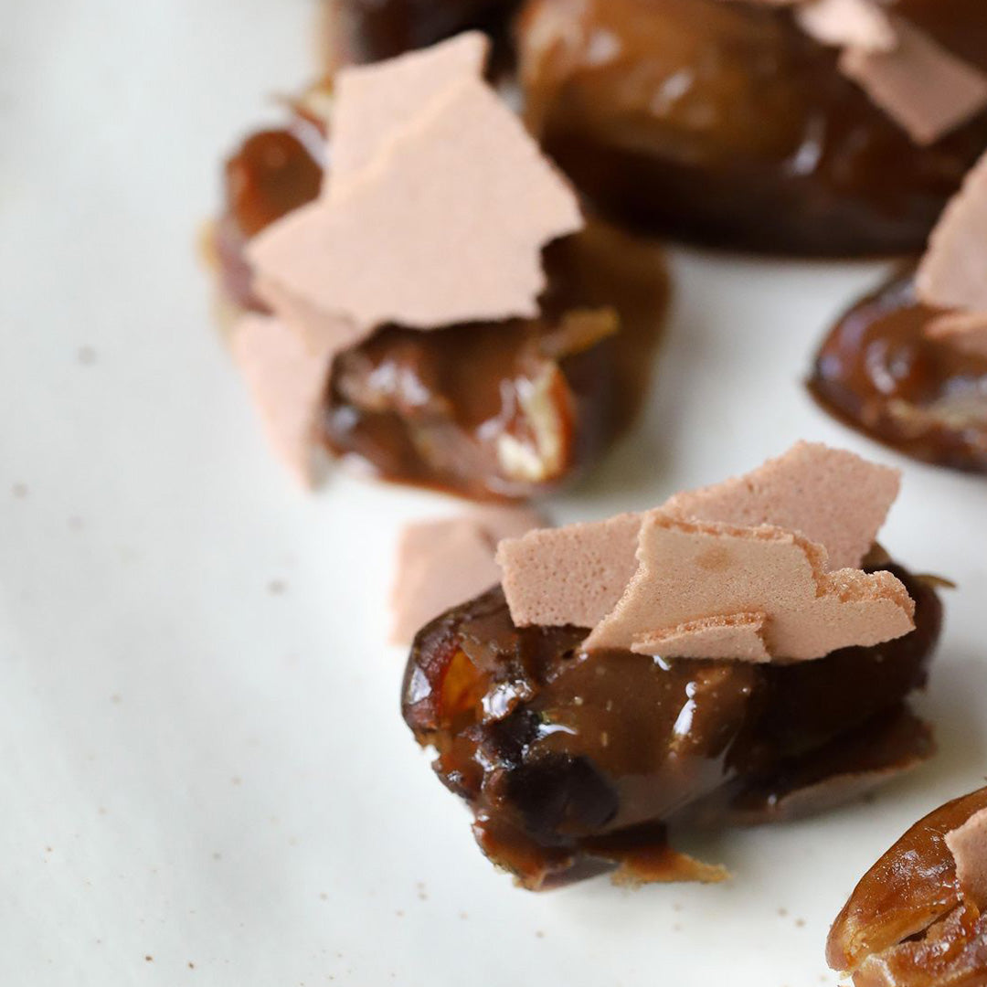 Chocolate filled dates and wafers